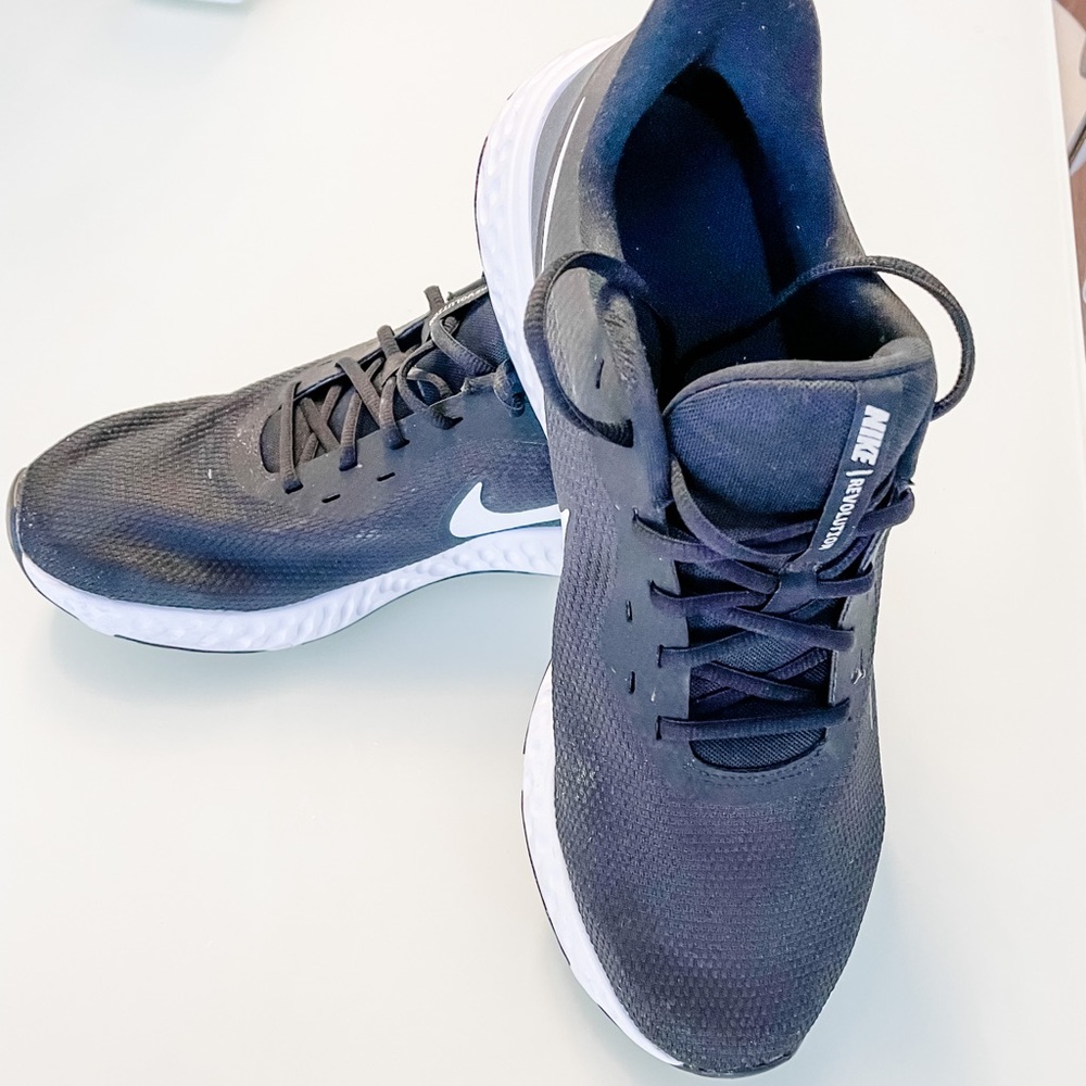 Nike Revolution Shoes